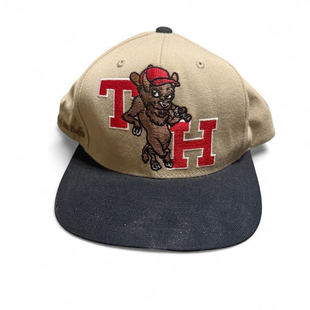 The hundreds hat